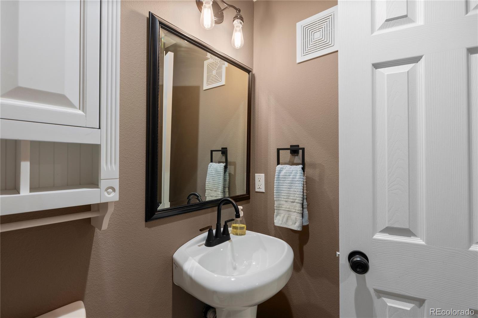 MLS Image #37 for 10250  rotherwood circle,highlands ranch, Colorado