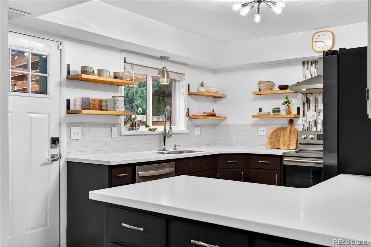 MLS Image #18 for 325 w midway boulevard,broomfield, Colorado