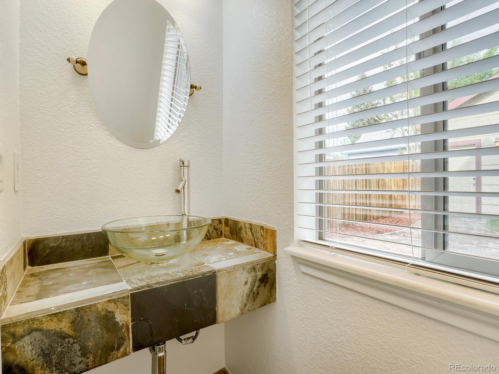 MLS Image #12 for 2250 n washington street,denver, Colorado
