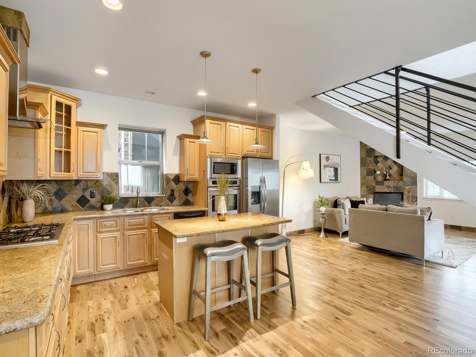 MLS Image #9 for 2250 n washington street,denver, Colorado