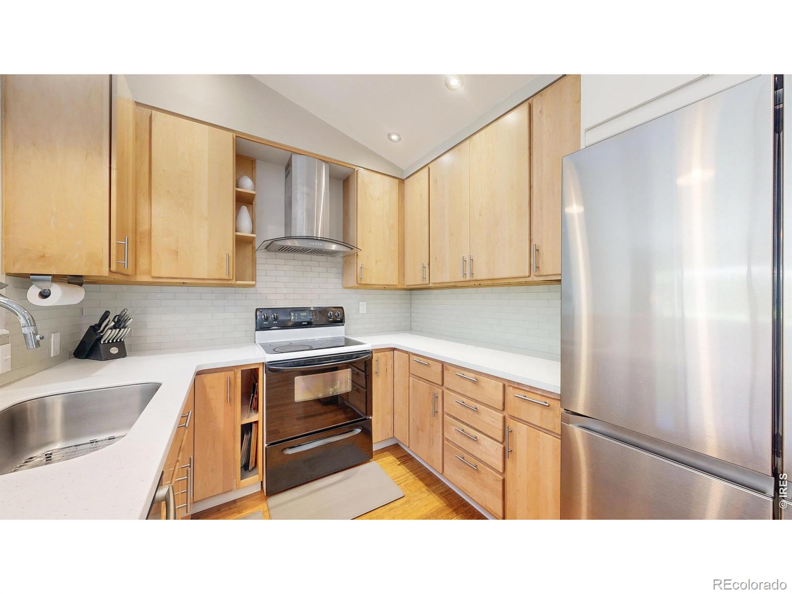 MLS Image #7 for 2725  garden drive,fort collins, Colorado