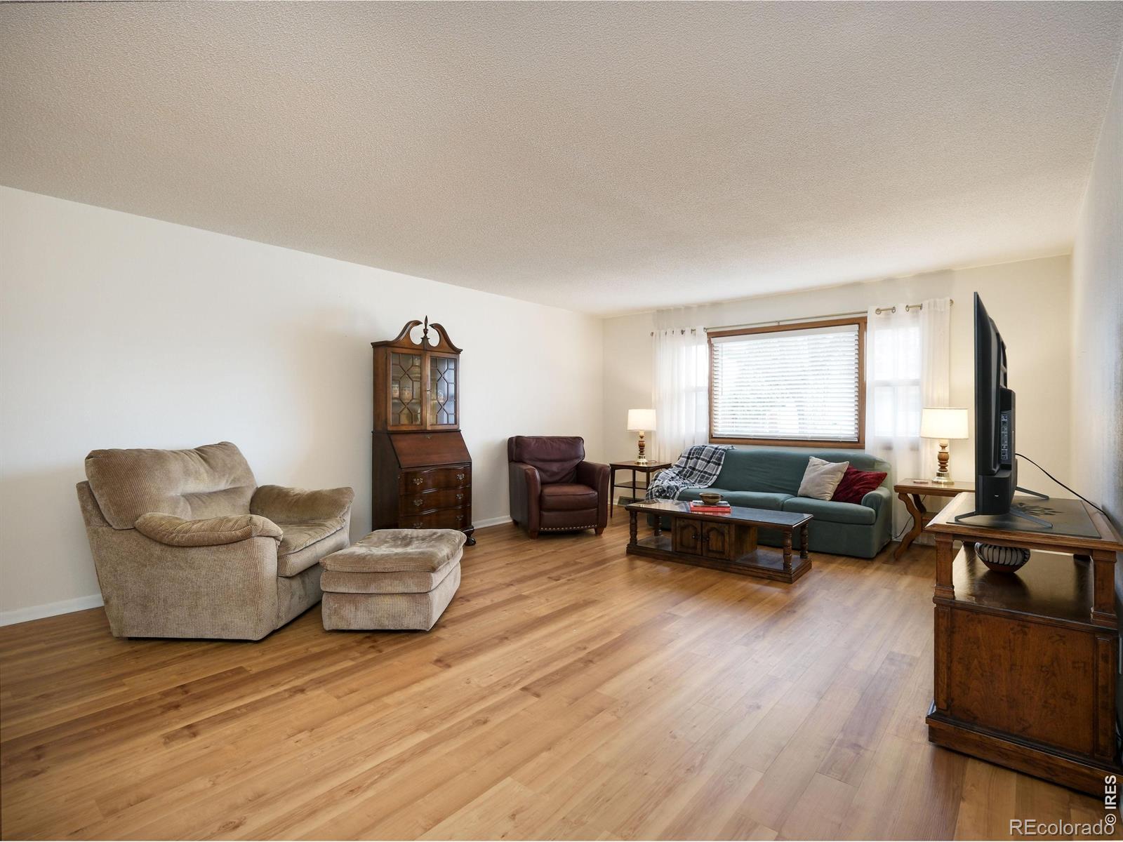MLS Image #14 for 2145  buena vista drive,greeley, Colorado