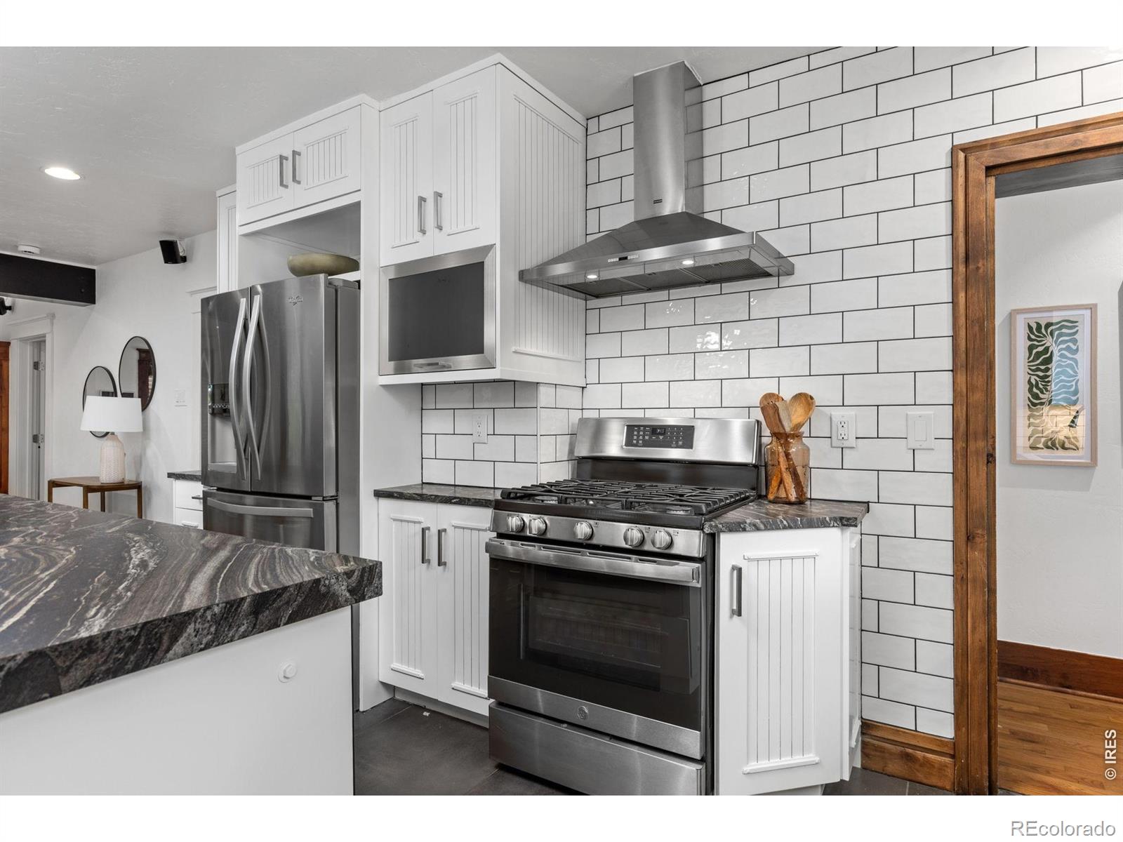 MLS Image #9 for 943  10th street,boulder, Colorado