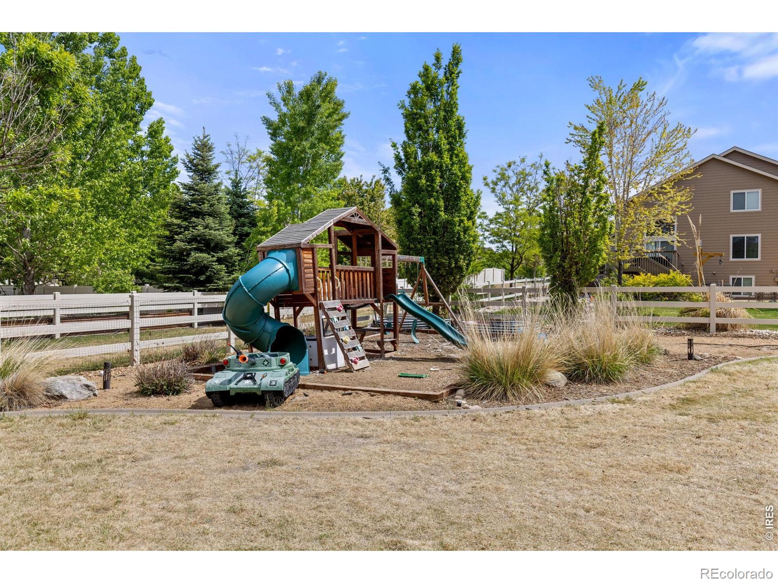 MLS Image #40 for 7409  rosecroft drive,windsor, Colorado
