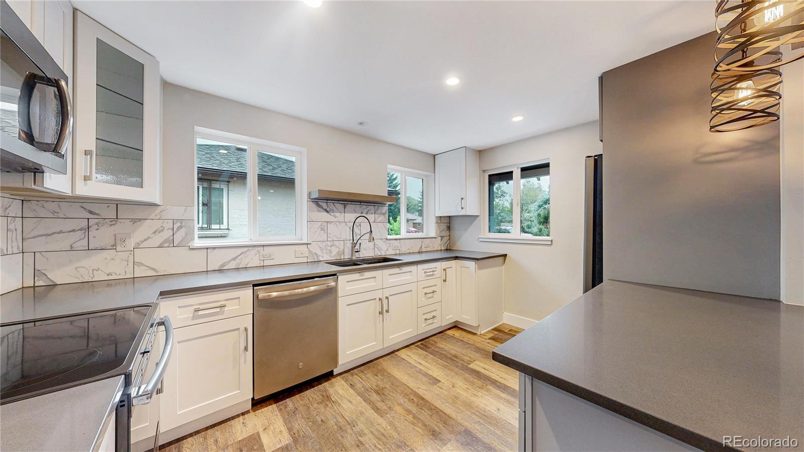 MLS Image #8 for 2940  krameria street,denver, Colorado