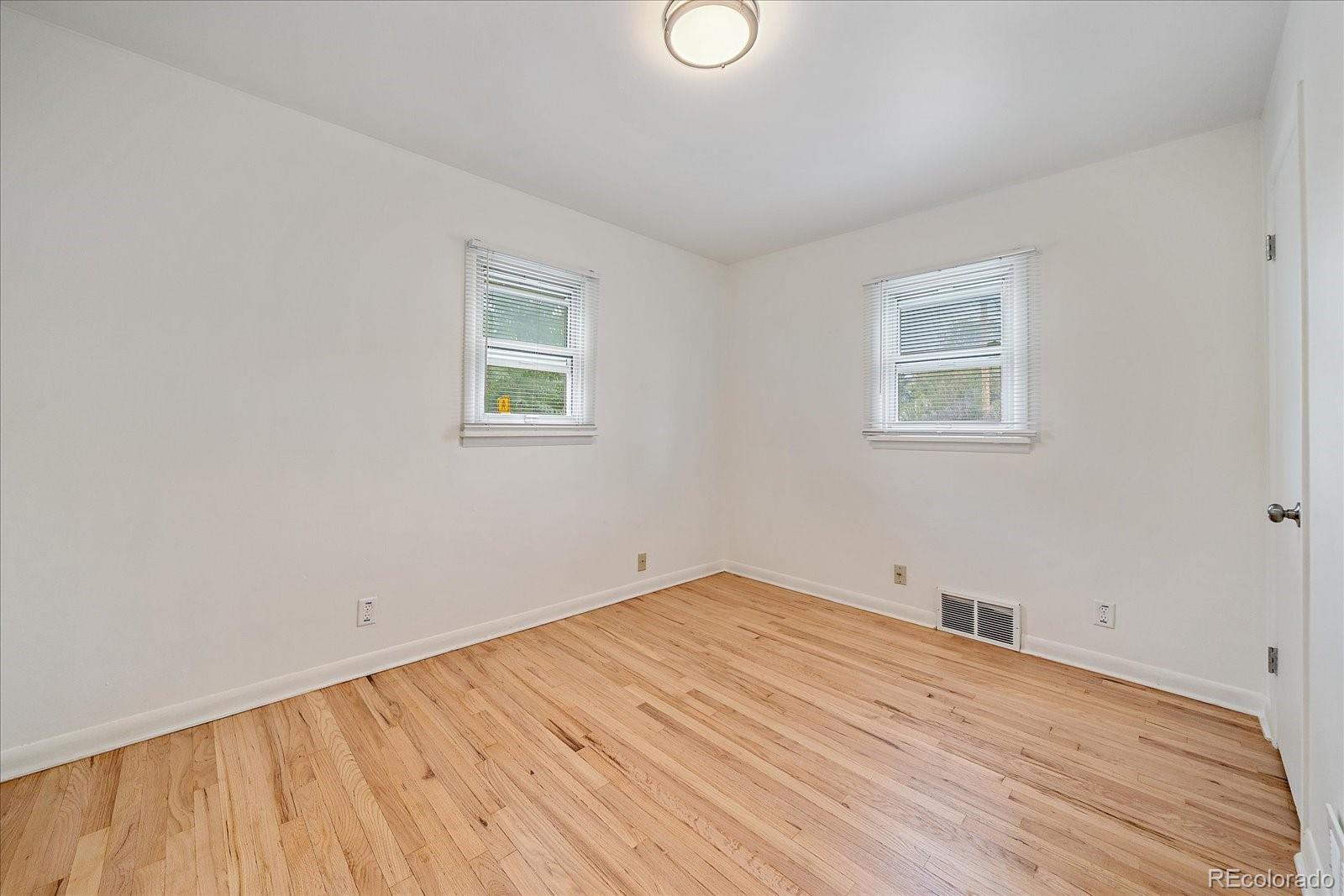 MLS Image #14 for 2357  nome street,aurora, Colorado