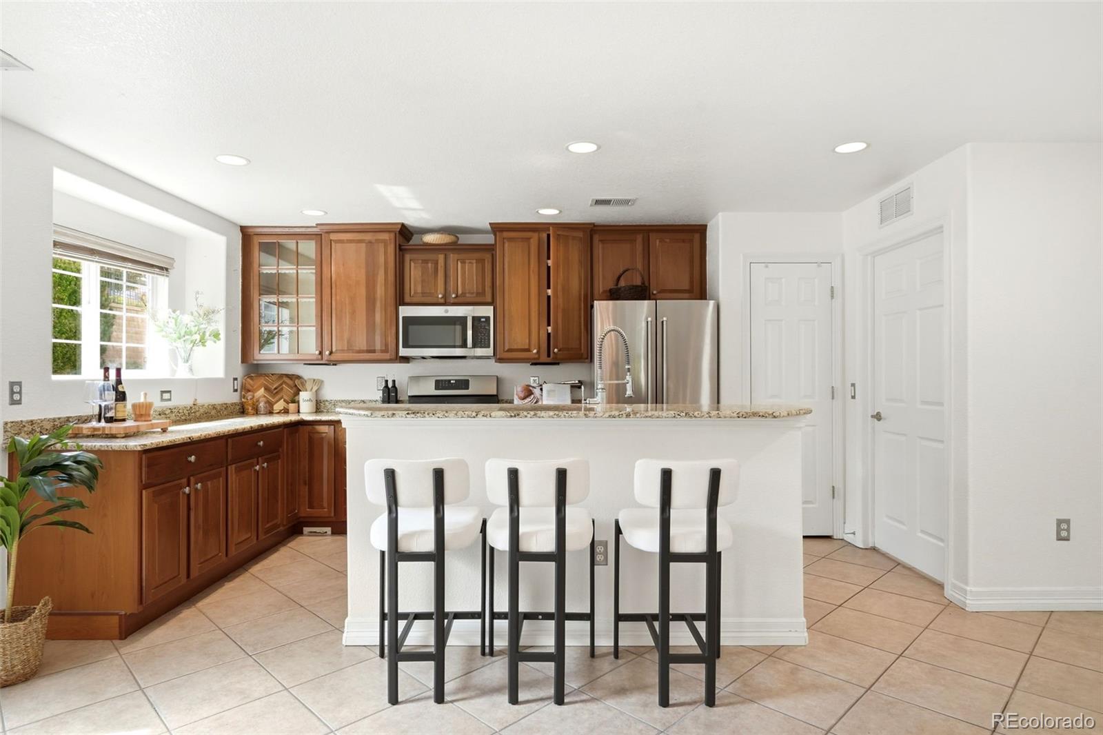 MLS Image #5 for 7603 s addison way ,aurora, Colorado