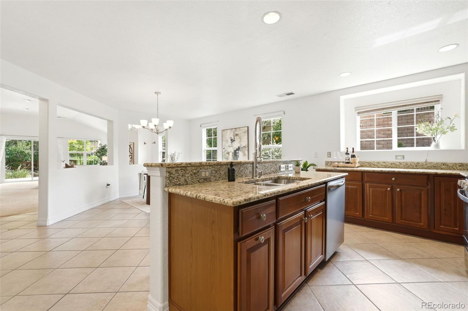 MLS Image #6 for 7603 s addison way ,aurora, Colorado