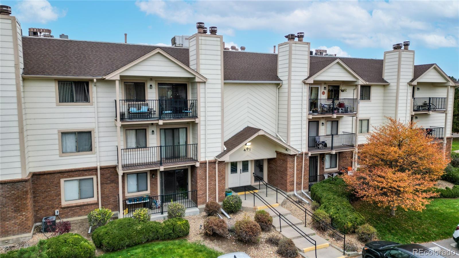 MLS Image #0 for 491 s kalispell way 305,aurora, Colorado