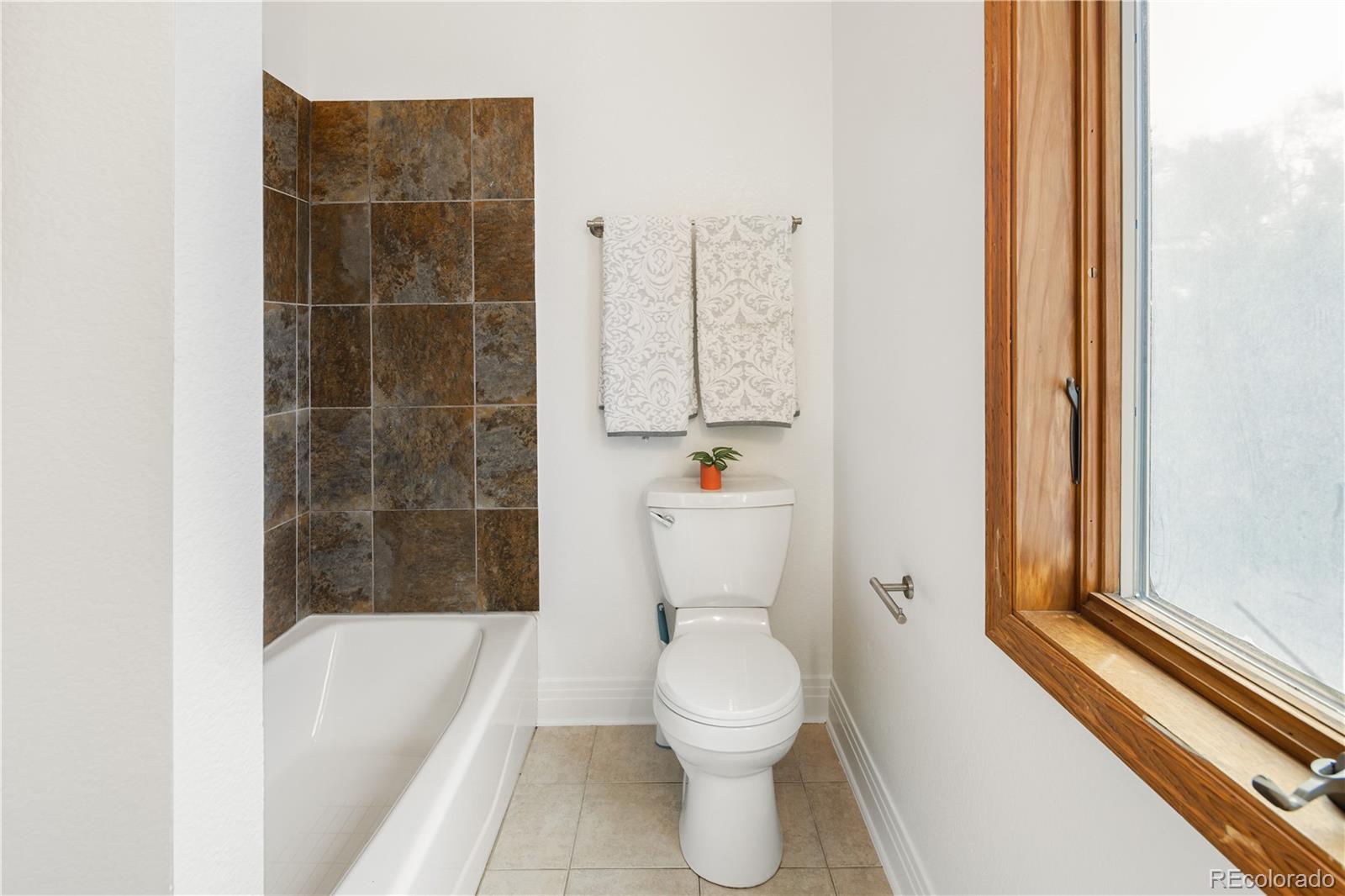 MLS Image #21 for 380  county road ,louisville, Colorado