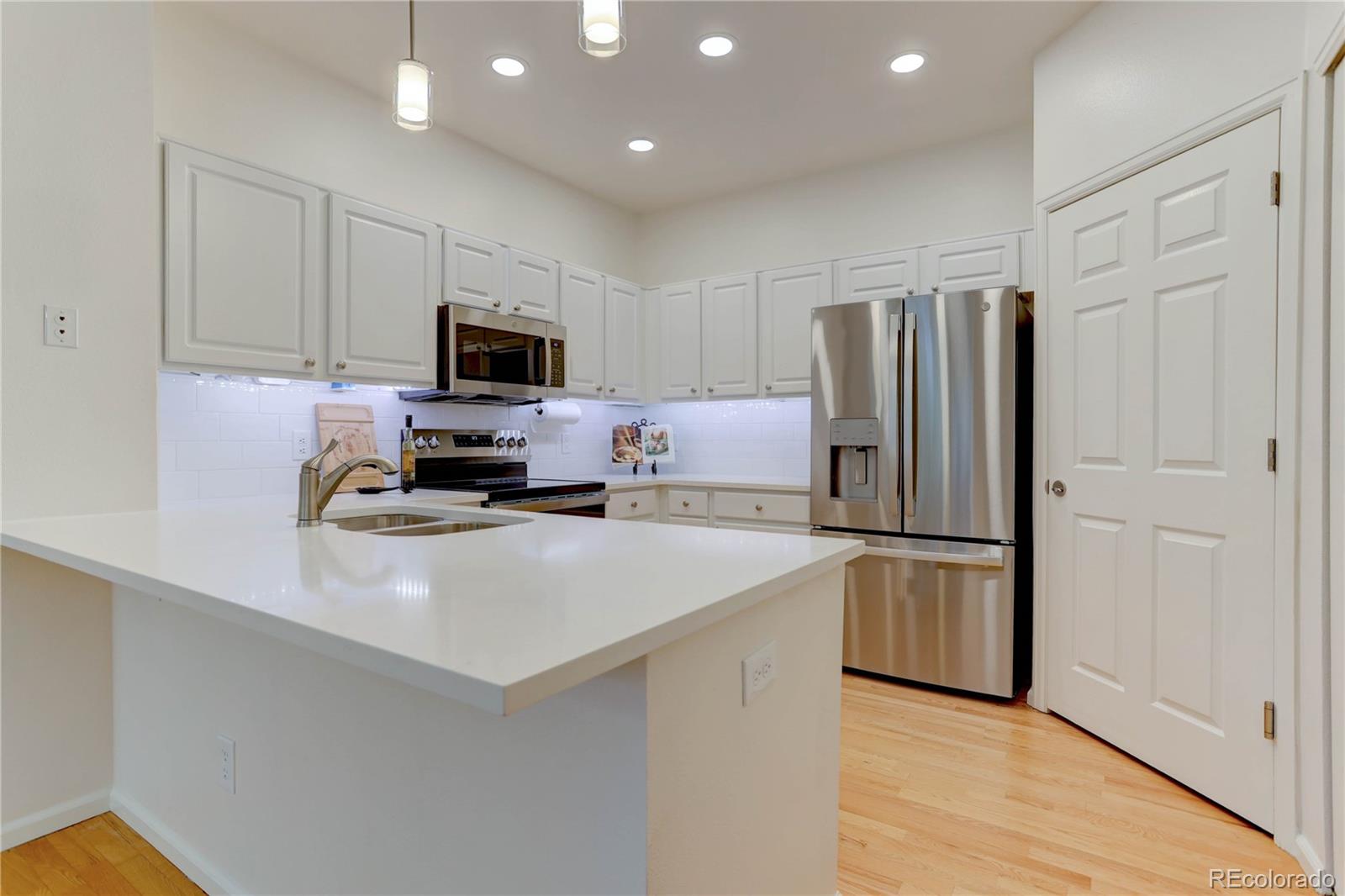MLS Image #7 for 8501 s upham way,littleton, Colorado