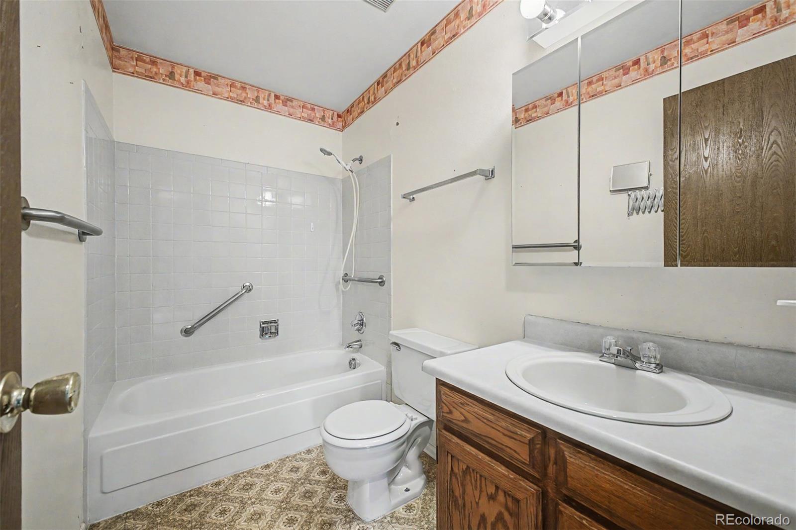 MLS Image #12 for 1123 s lewiston way,aurora, Colorado
