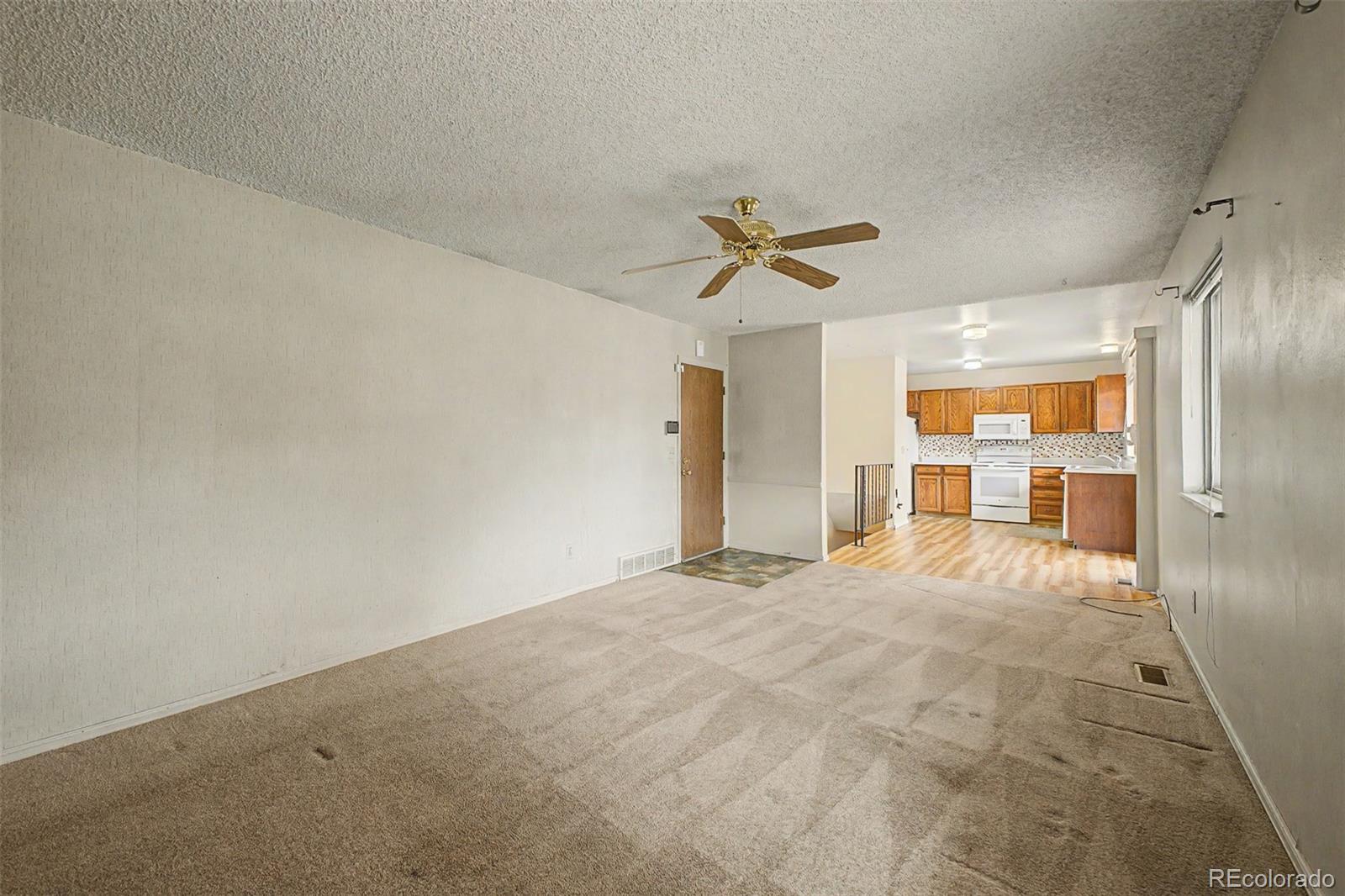 MLS Image #3 for 1123 s lewiston way,aurora, Colorado