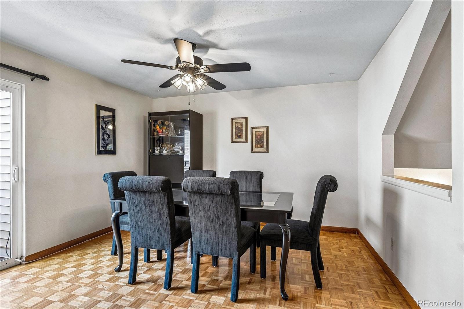 MLS Image #11 for 1050 s monaco parkway,denver, Colorado