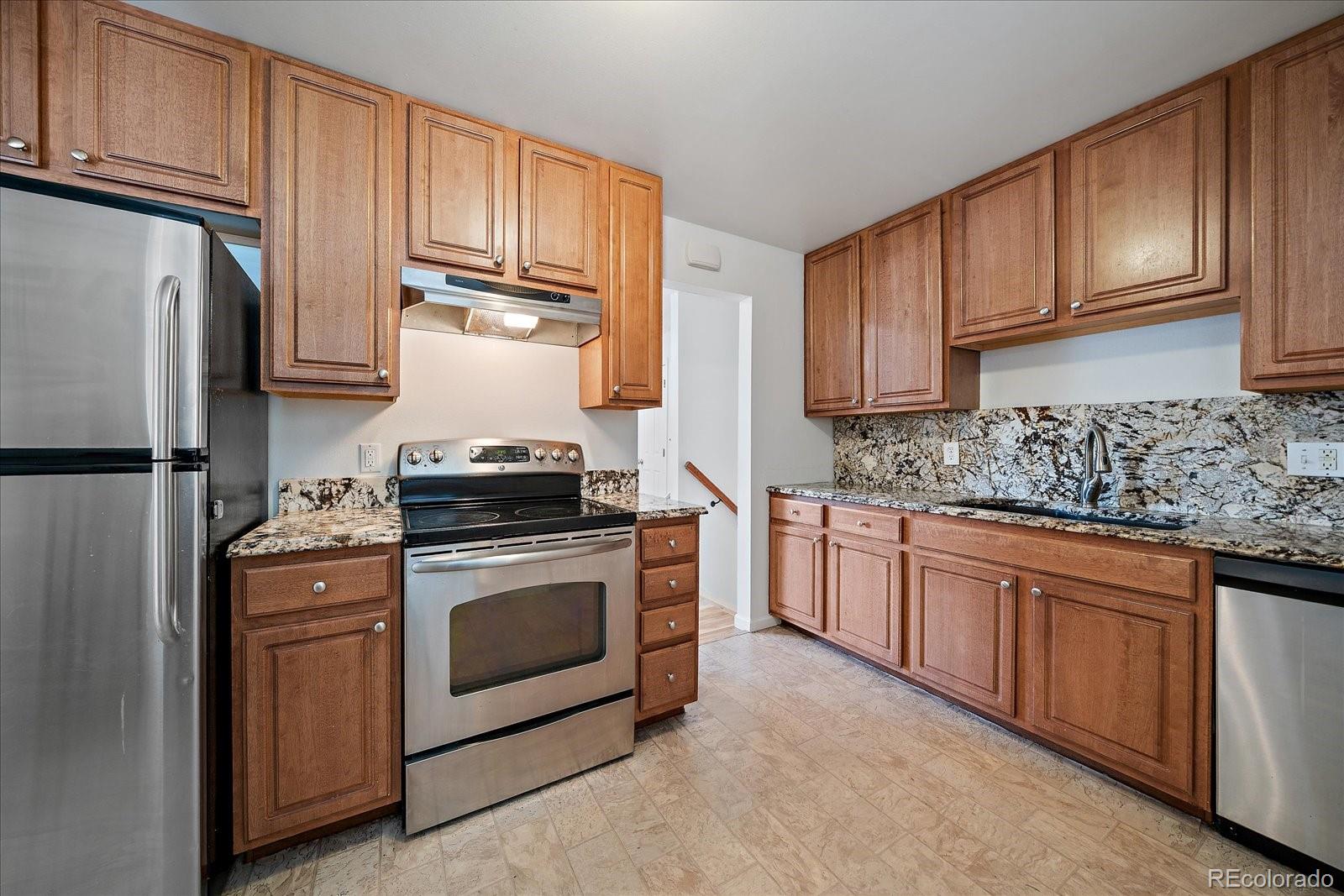 MLS Image #11 for 12303 e park lane drive,aurora, Colorado