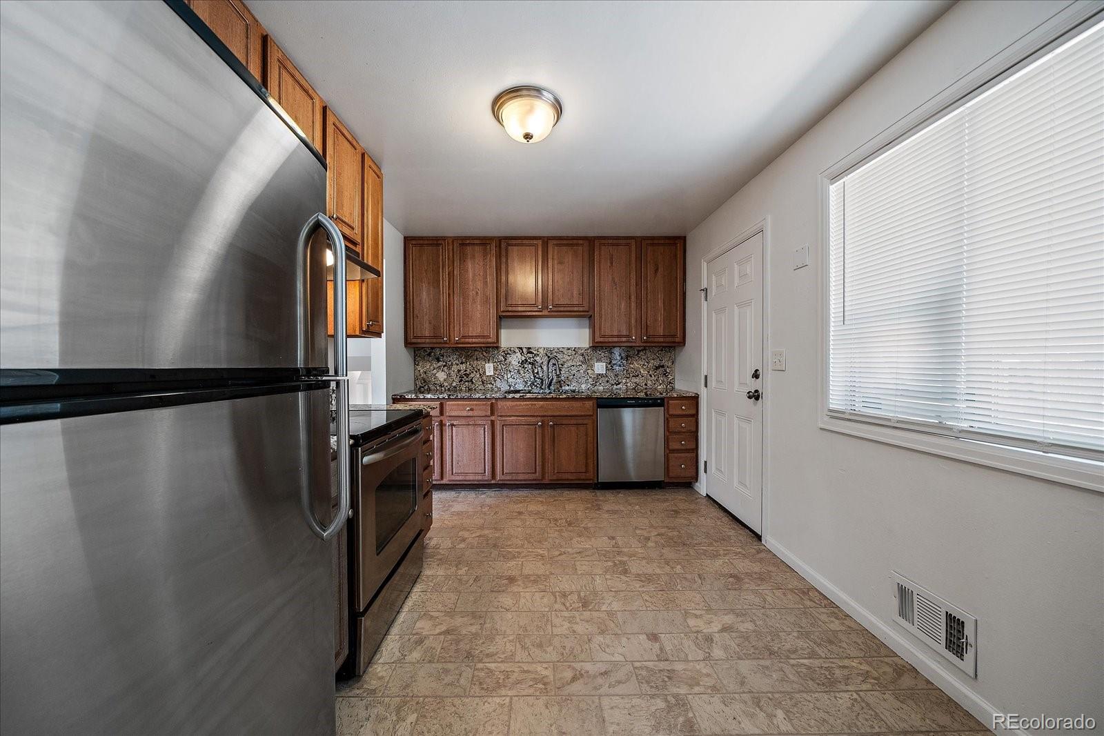 MLS Image #12 for 12303 e park lane drive,aurora, Colorado