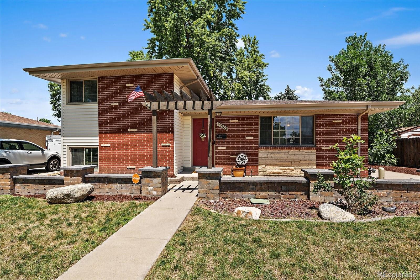 MLS Image #2 for 12303 e park lane drive,aurora, Colorado