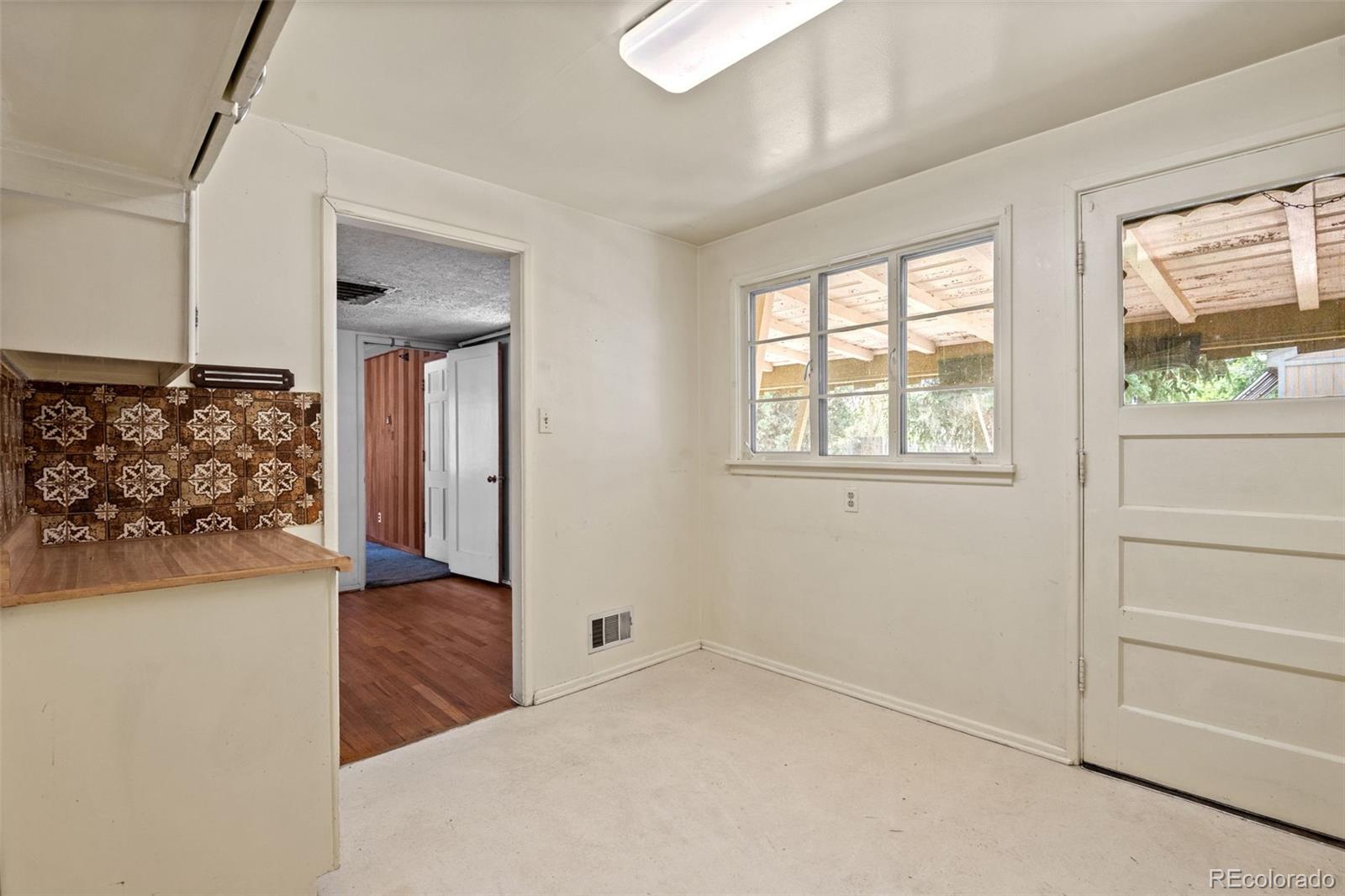MLS Image #14 for 721  geneva street,aurora, Colorado
