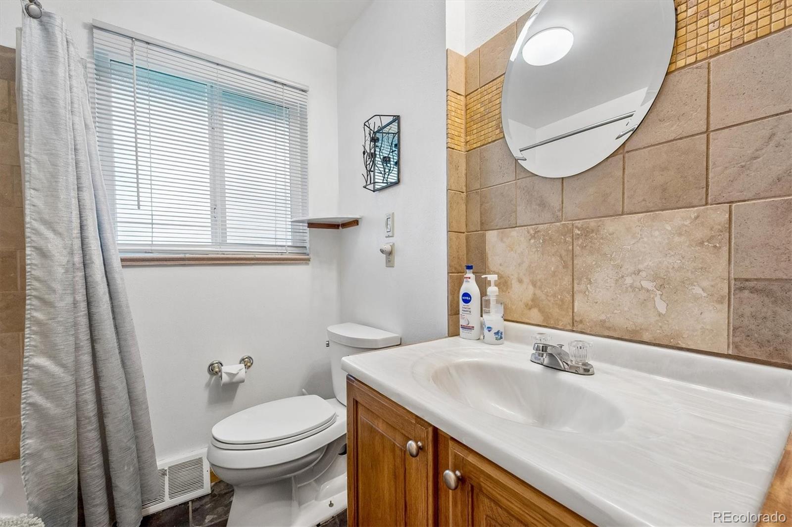 MLS Image #9 for 2636 s osceola street,denver, Colorado