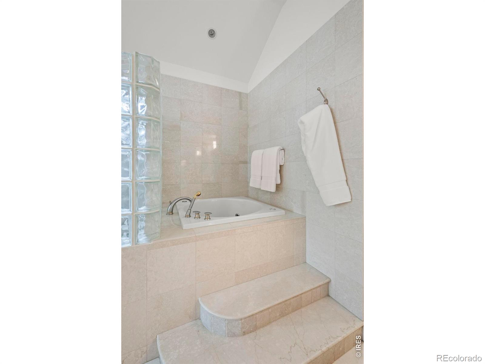 MLS Image #27 for 7358  buckingham court,boulder, Colorado