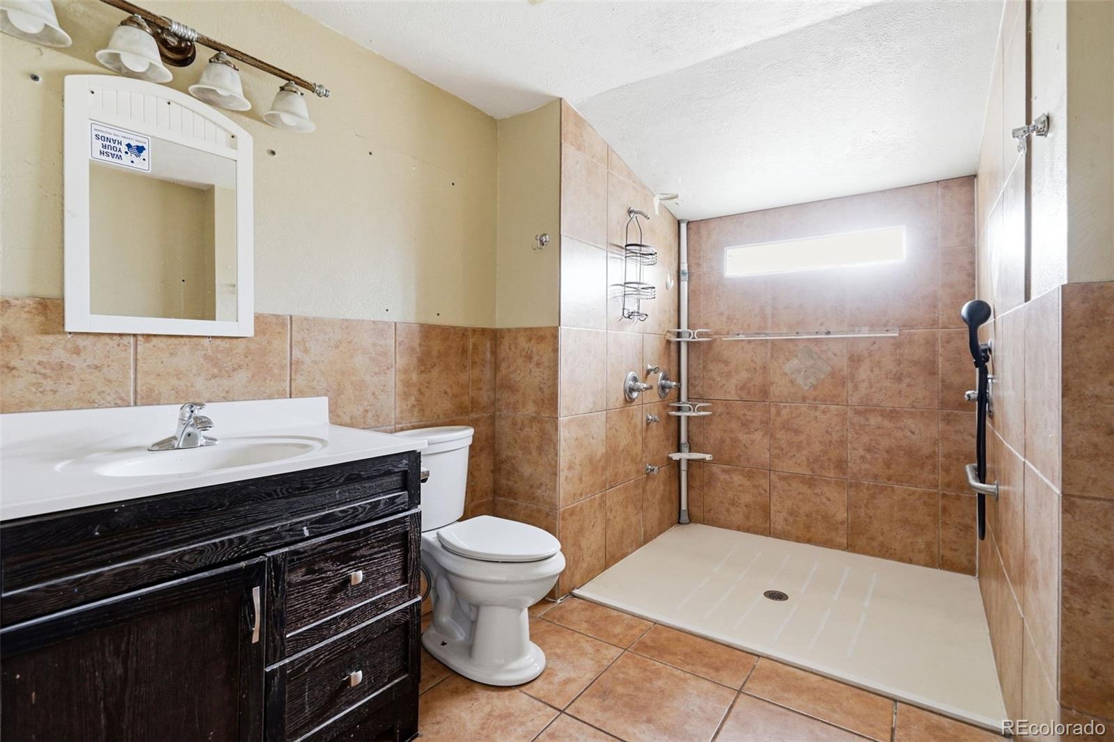 MLS Image #10 for 5596 s sycamore street,littleton, Colorado