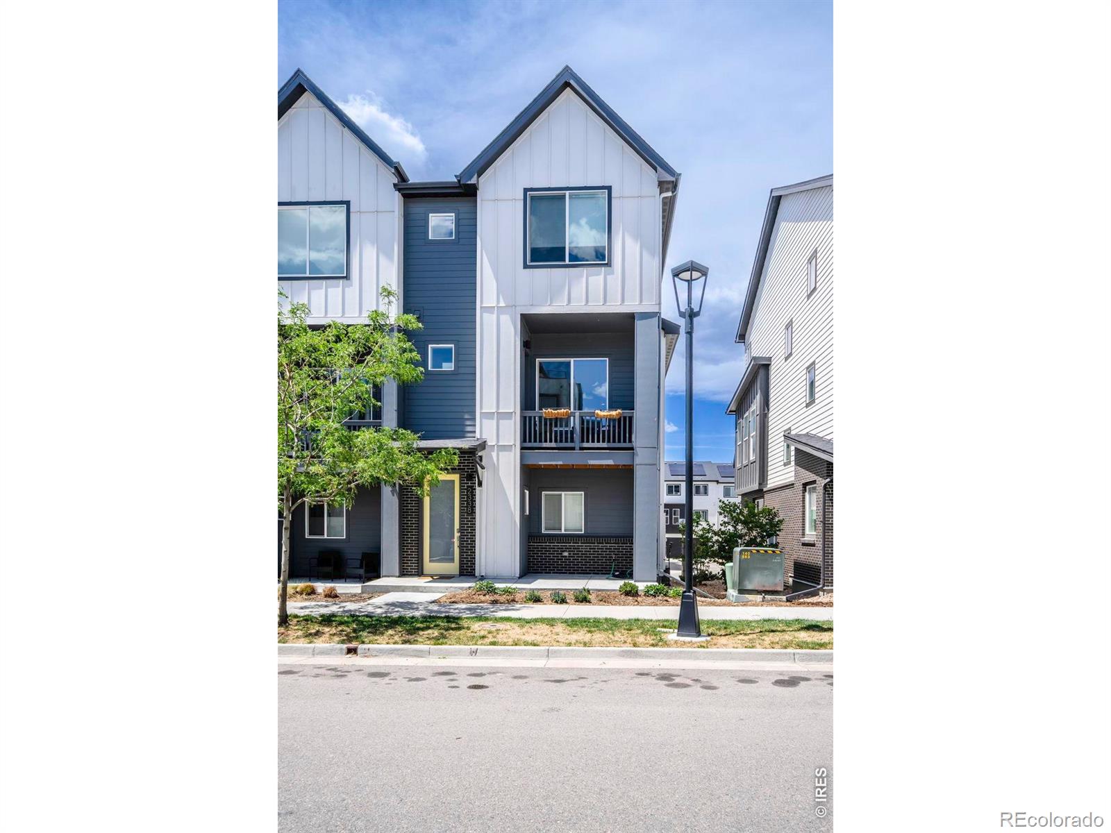MLS Image #18 for 2338  central park way,louisville, Colorado