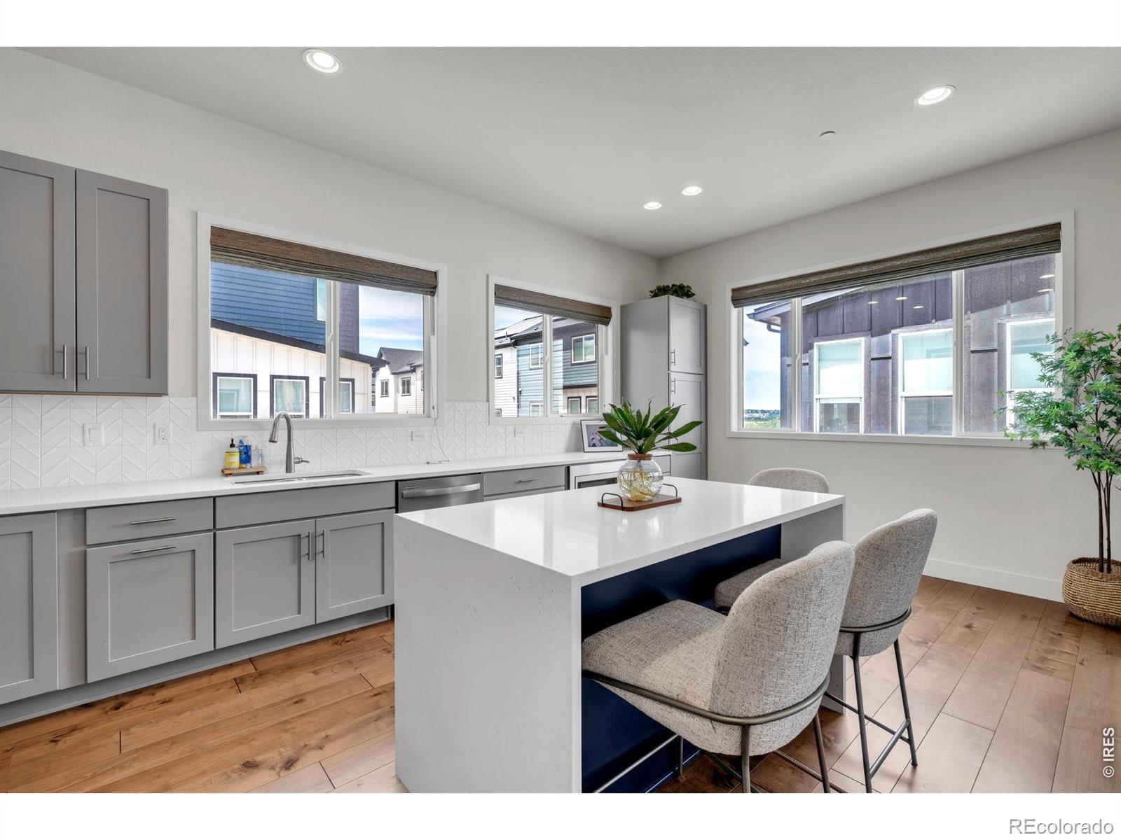 MLS Image #8 for 2338  central park way,louisville, Colorado