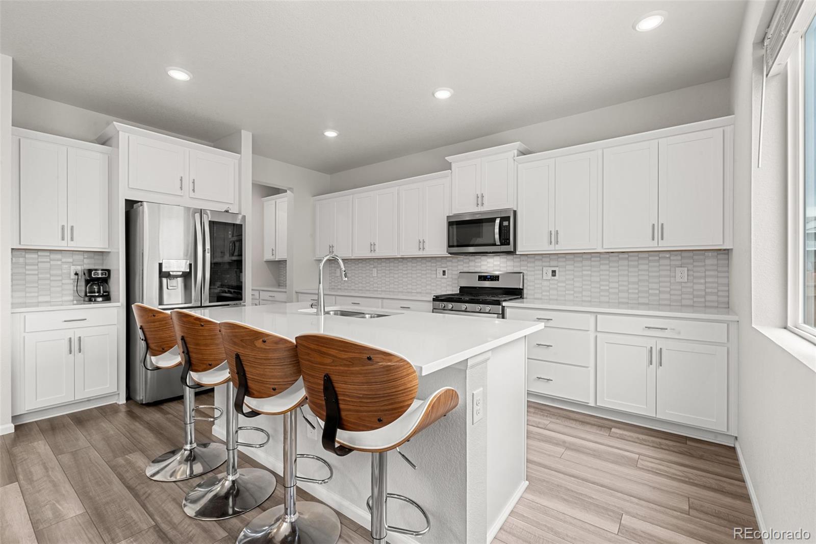 MLS Image #12 for 9196  rifle street,commerce city, Colorado