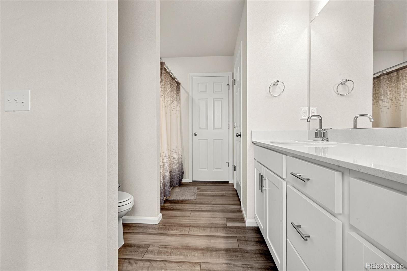 MLS Image #18 for 9196  rifle street,commerce city, Colorado