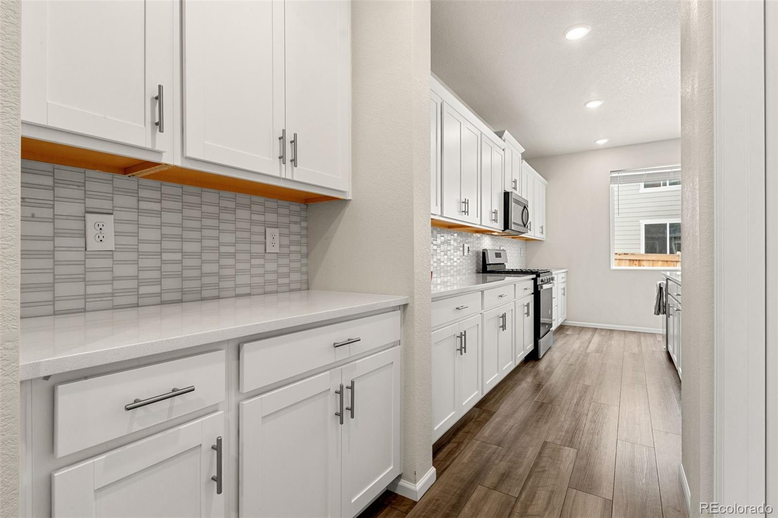 MLS Image #5 for 9196  rifle street,commerce city, Colorado