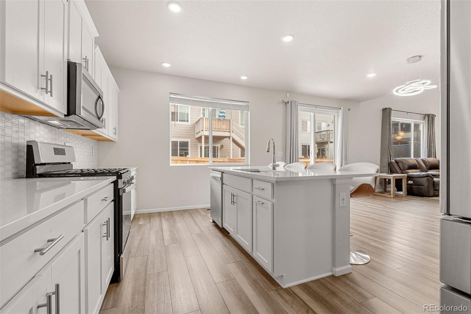 MLS Image #6 for 9196  rifle street,commerce city, Colorado