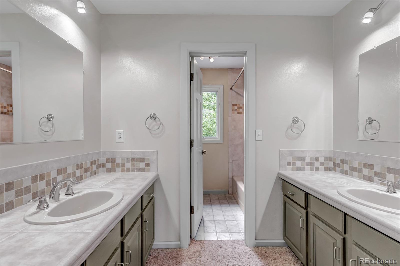 MLS Image #25 for 7533 s mount zirkel ,littleton, Colorado