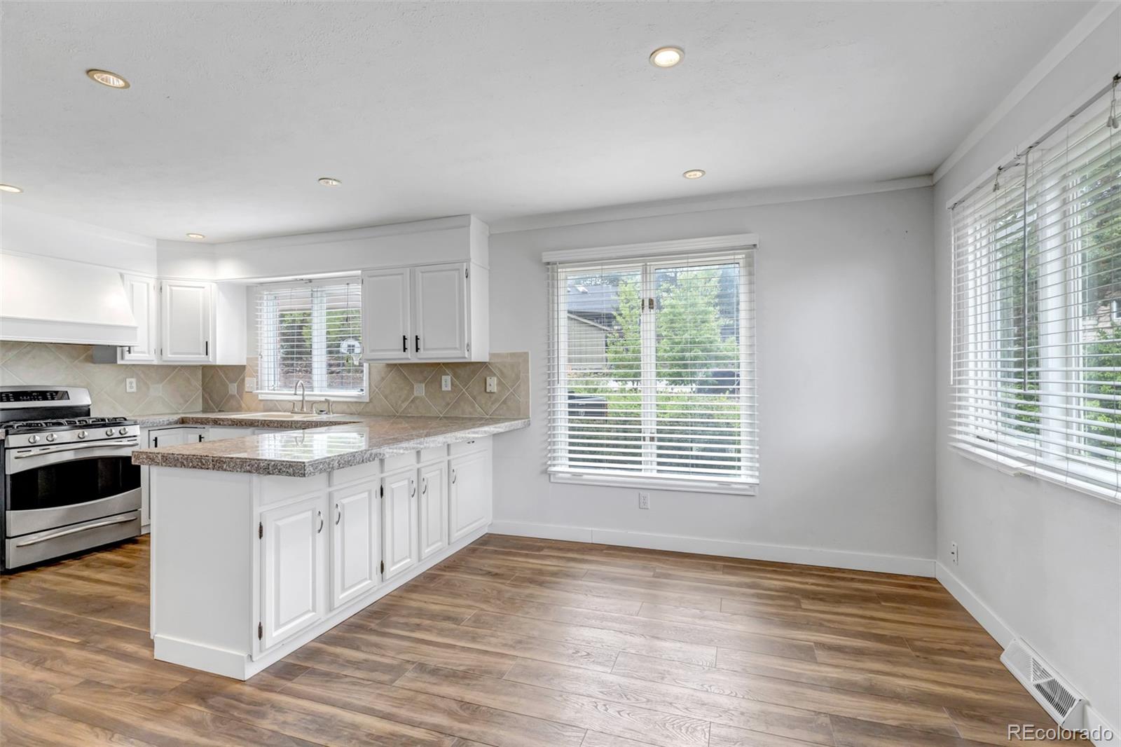 MLS Image #6 for 7533 s mount zirkel ,littleton, Colorado
