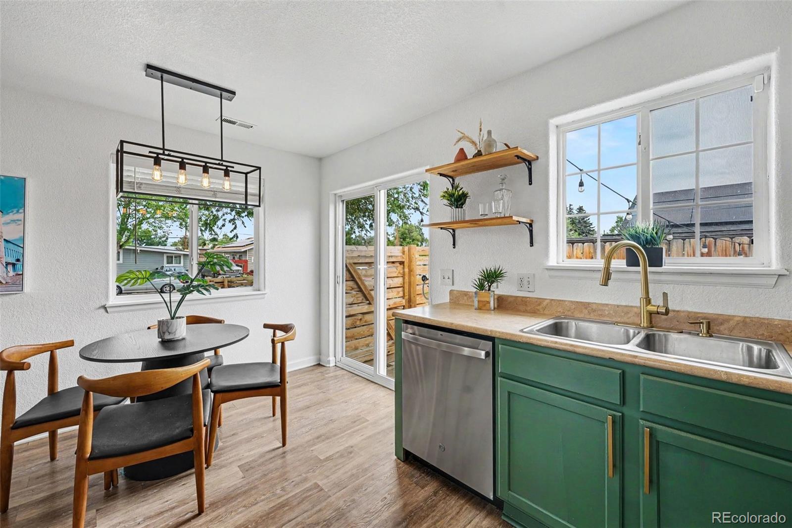 MLS Image #6 for 620 s stuart street,denver, Colorado