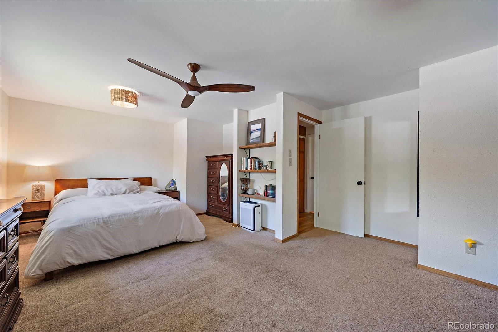 MLS Image #17 for 4981 w tufts avenue,denver, Colorado