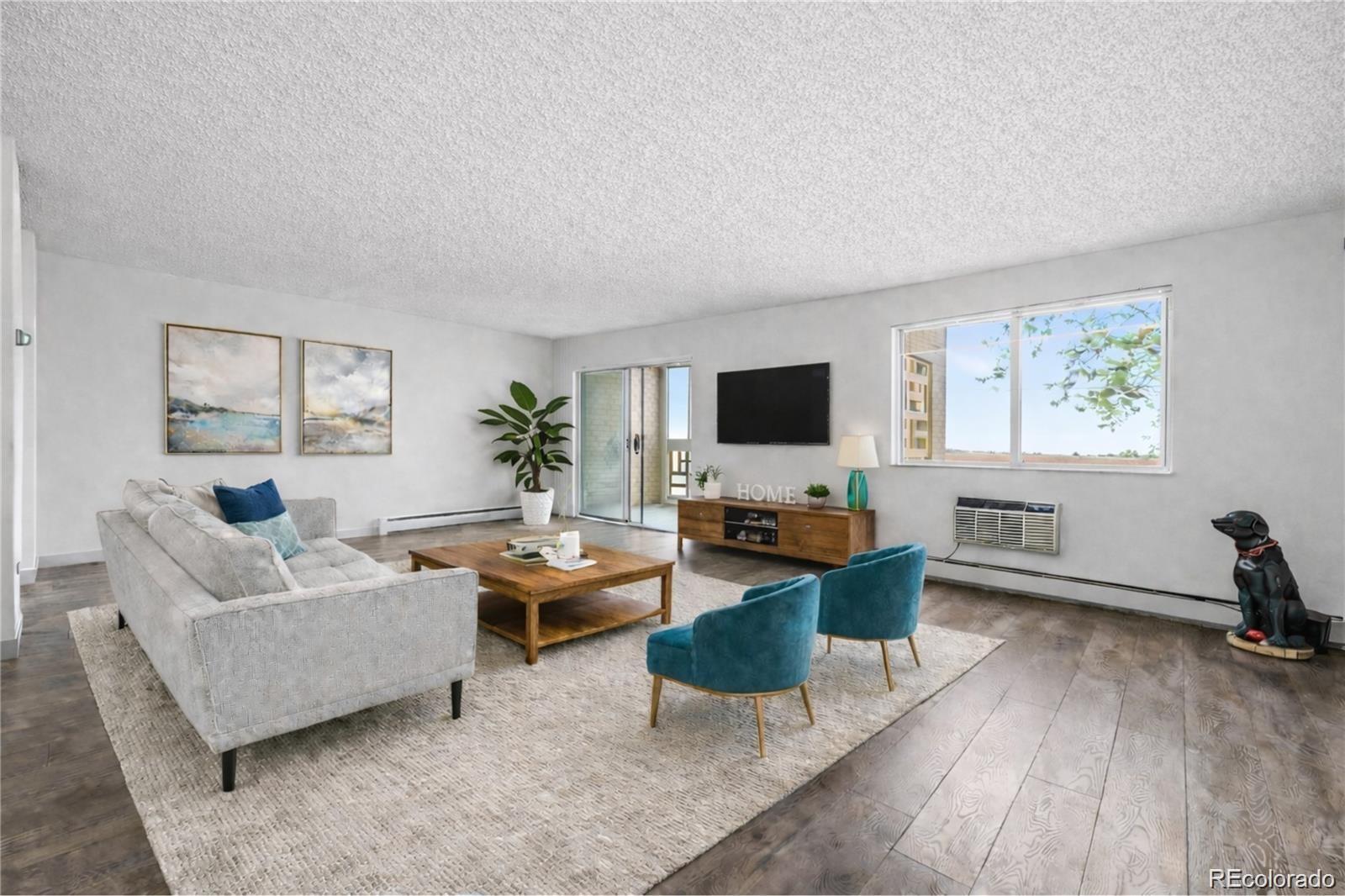 MLS Image #2 for 300 s clinton street,denver, Colorado