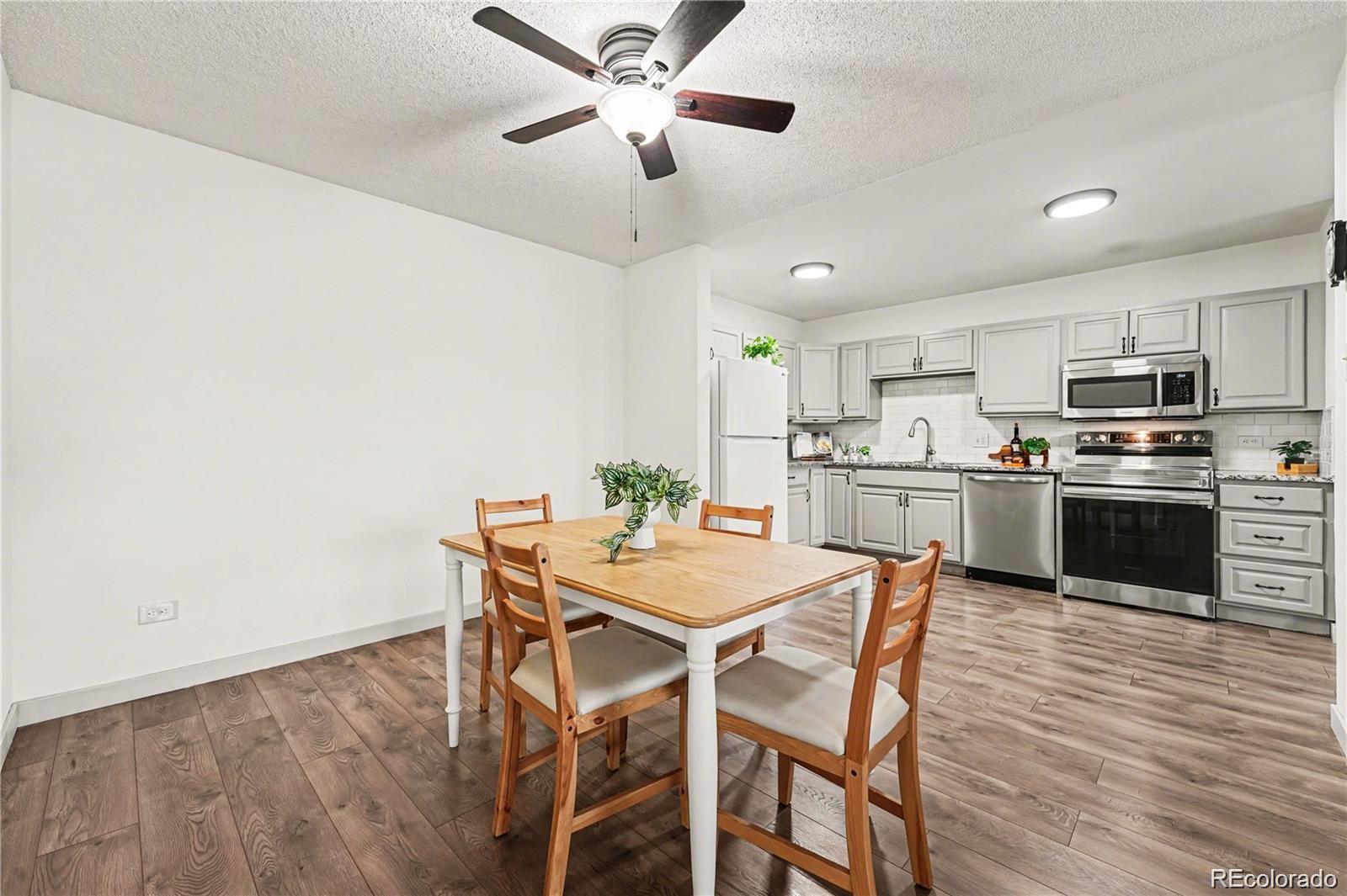 MLS Image #3 for 300 s clinton street,denver, Colorado