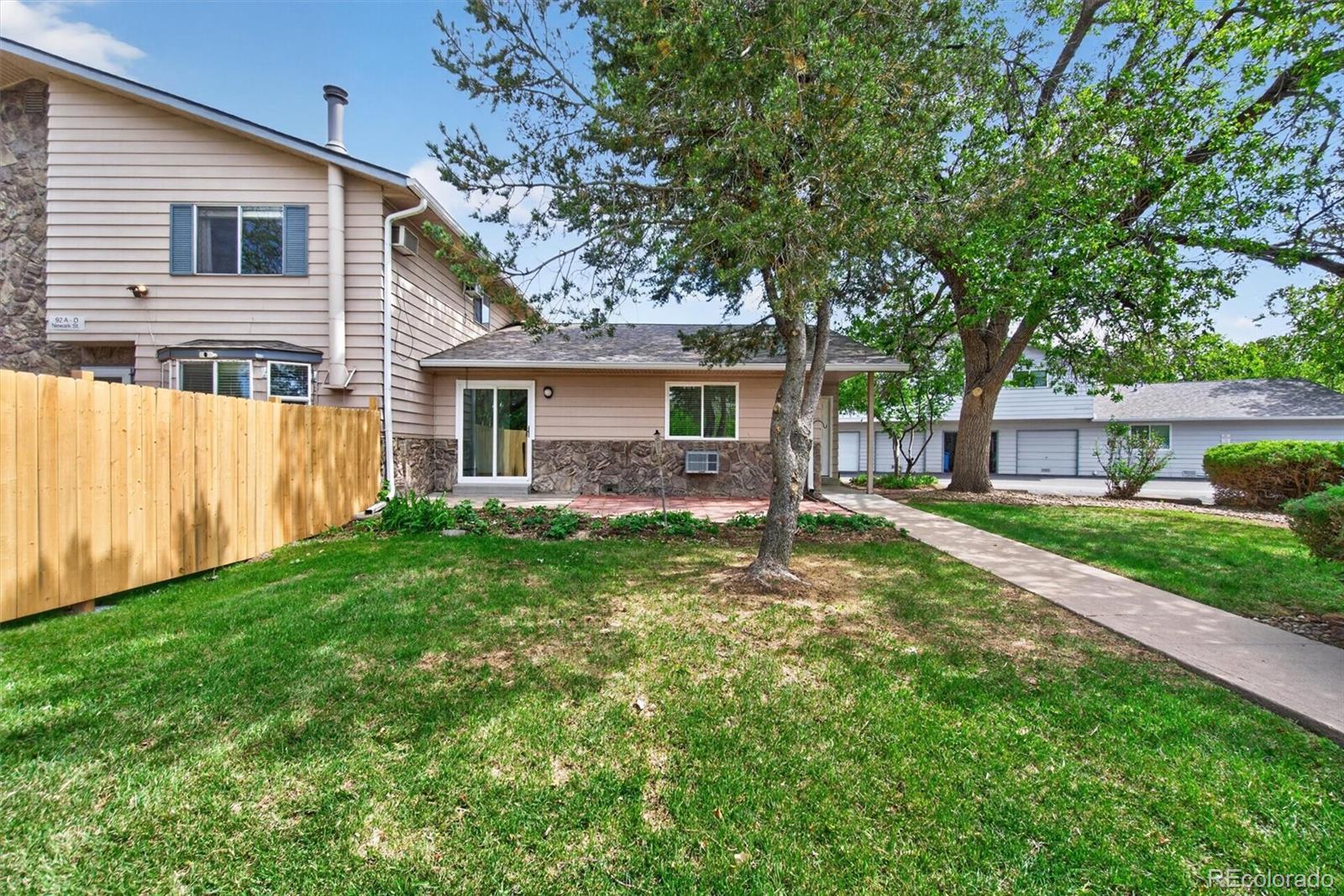MLS Image #2 for 92  newark street a,aurora, Colorado