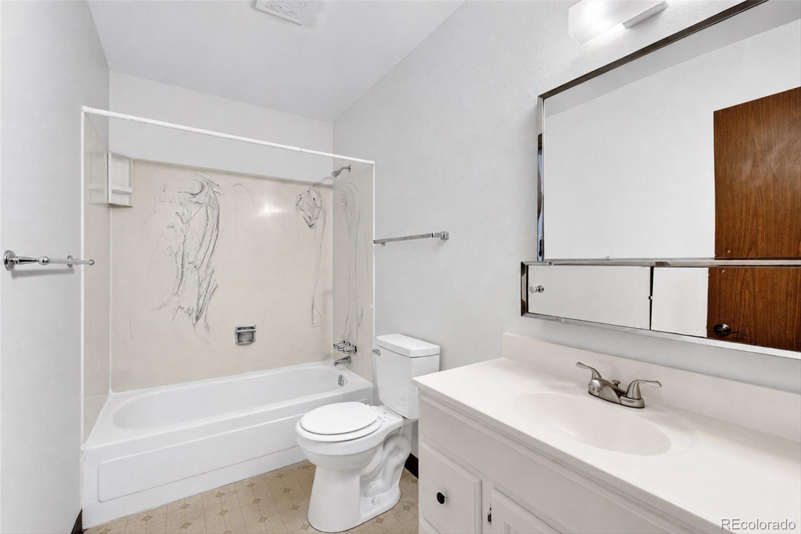 MLS Image #25 for 92  newark street a,aurora, Colorado