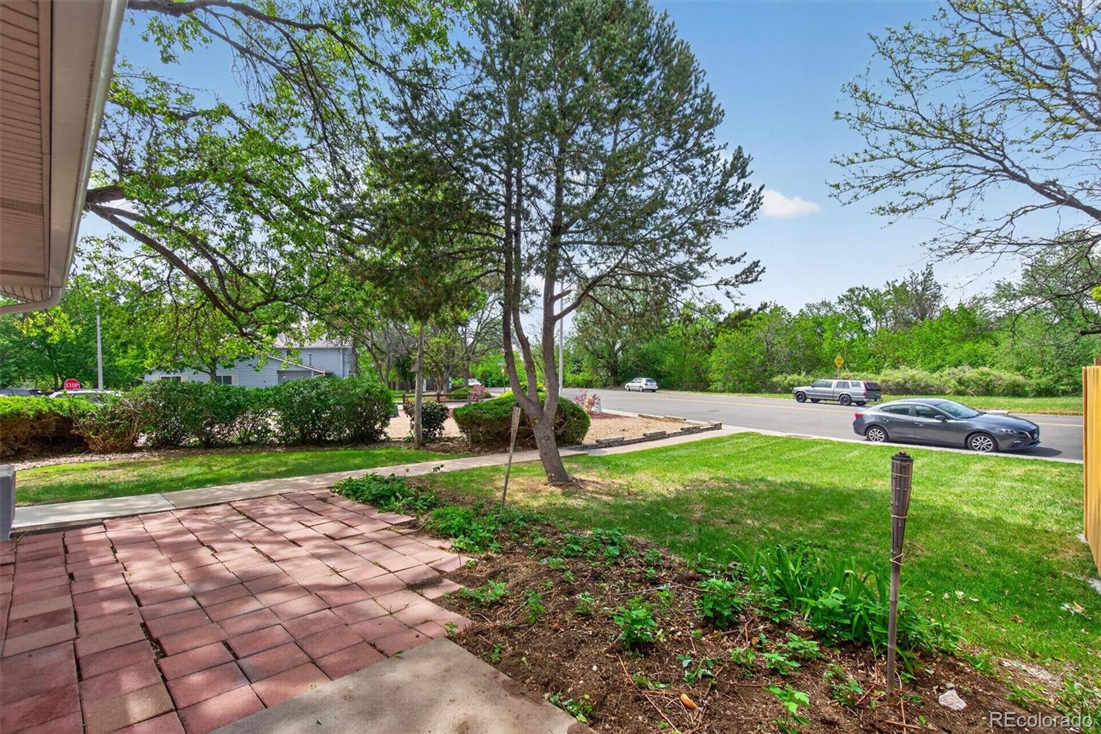 MLS Image #6 for 92  newark street a,aurora, Colorado