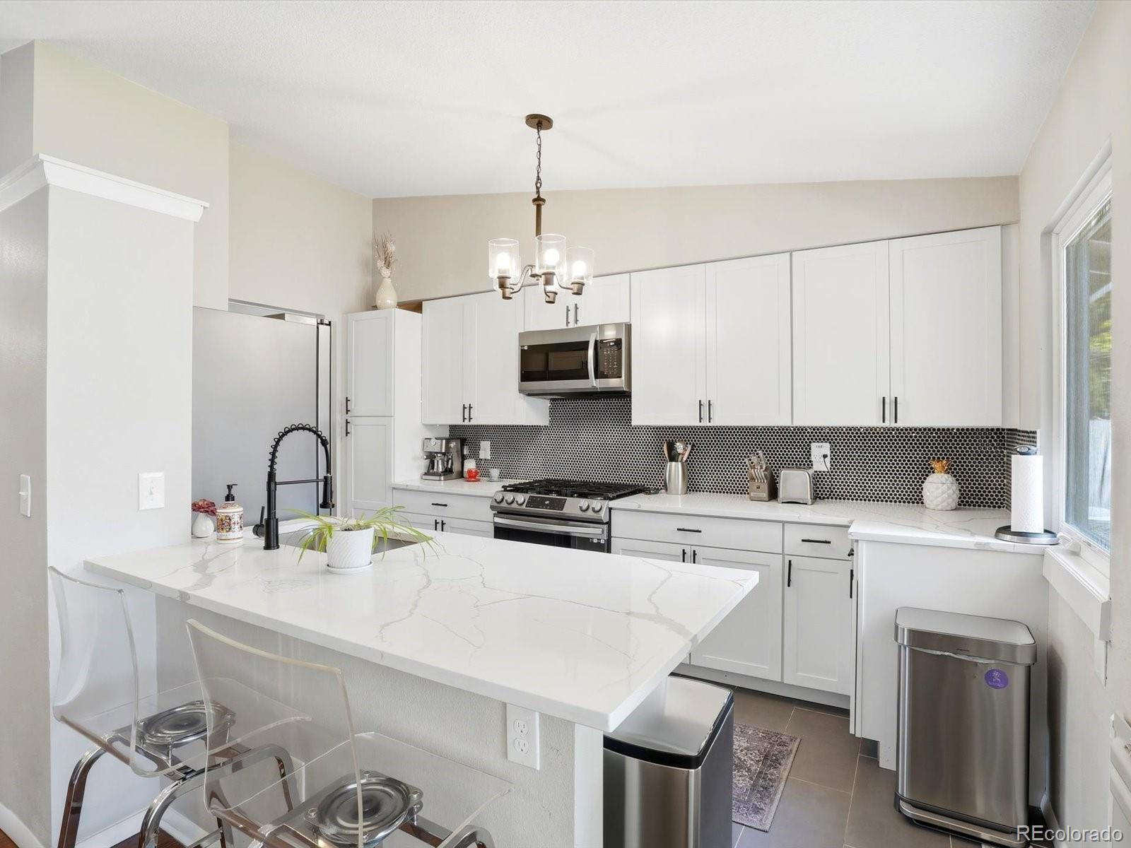 MLS Image #15 for 11972 e louisiana avenue,aurora, Colorado