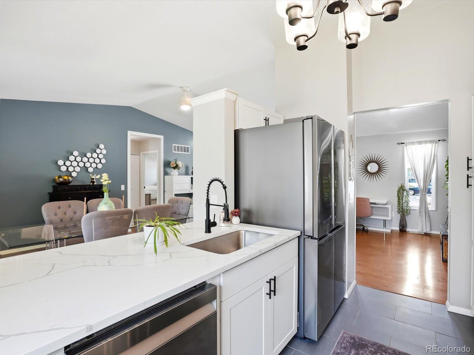 MLS Image #17 for 11972 e louisiana avenue,aurora, Colorado