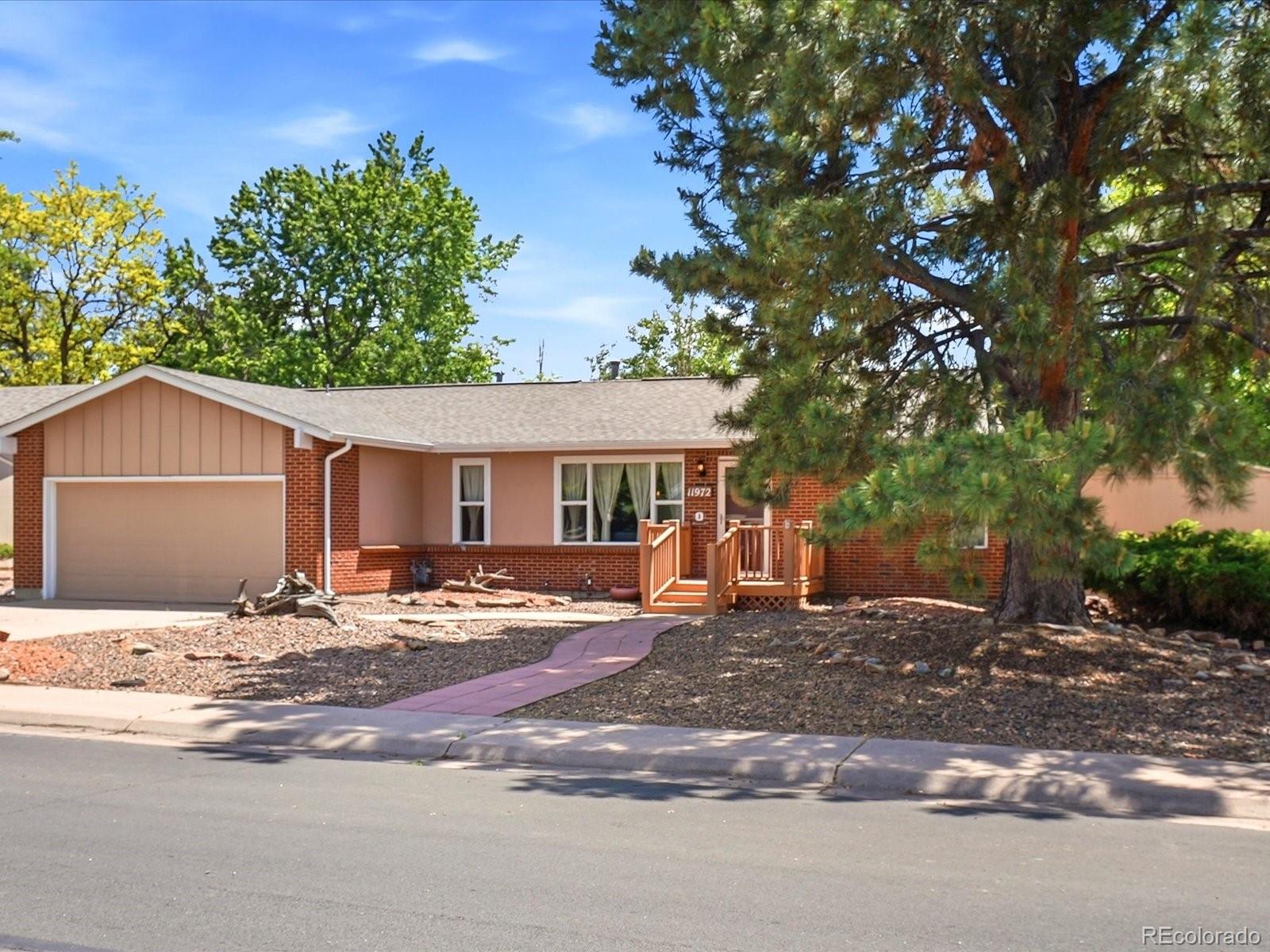 MLS Image #2 for 11972 e louisiana avenue,aurora, Colorado