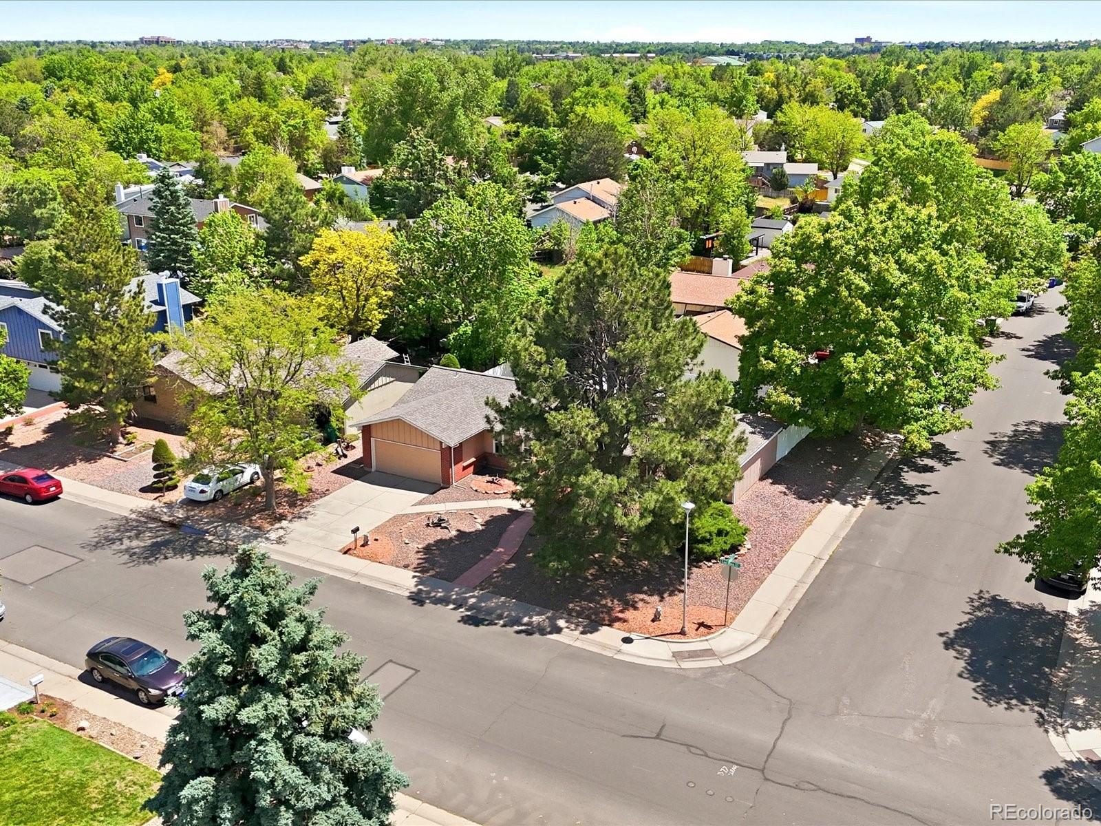 MLS Image #4 for 11972 e louisiana avenue,aurora, Colorado