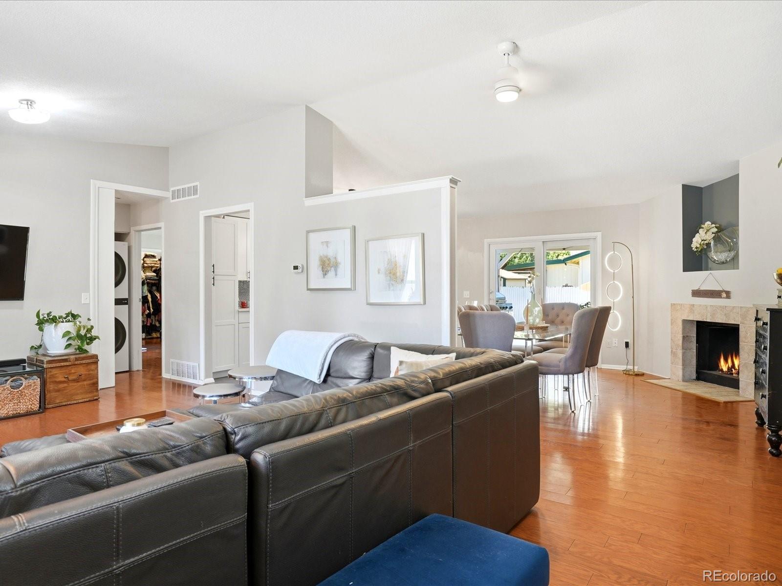MLS Image #5 for 11972 e louisiana avenue,aurora, Colorado