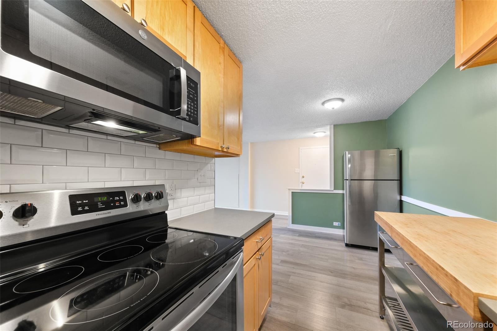 MLS Image #10 for 2225  buchtel boulevard,denver, Colorado