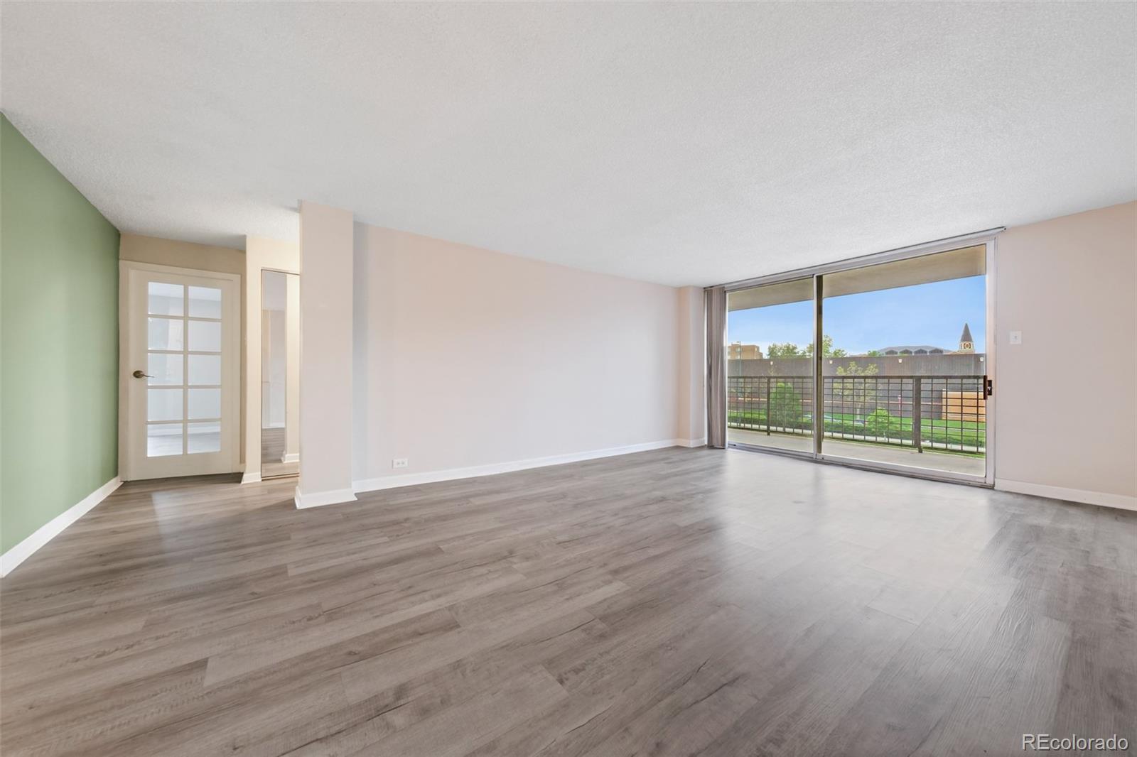 MLS Image #12 for 2225  buchtel boulevard,denver, Colorado