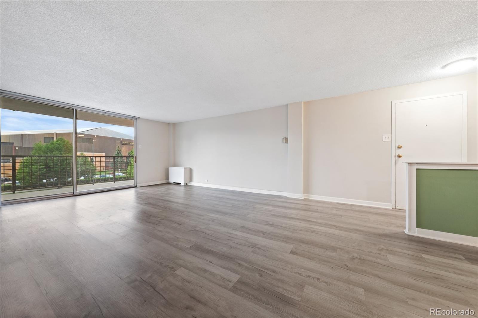 MLS Image #15 for 2225  buchtel boulevard,denver, Colorado