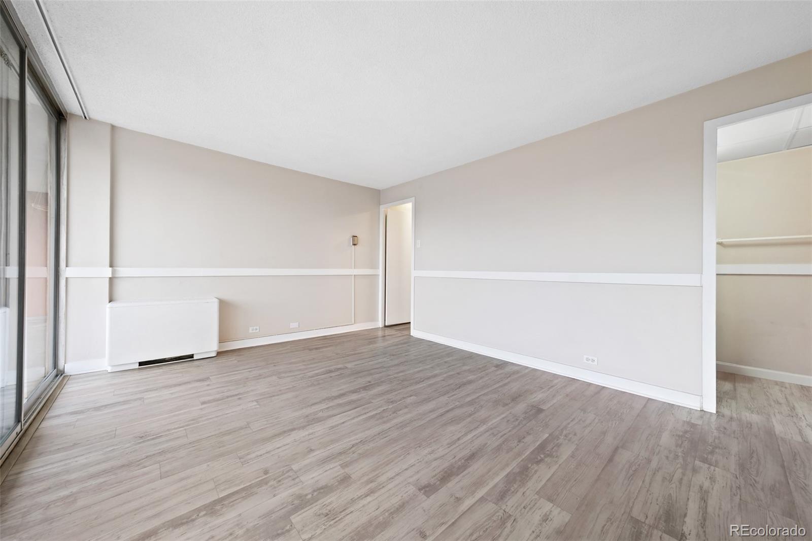 MLS Image #22 for 2225  buchtel boulevard,denver, Colorado
