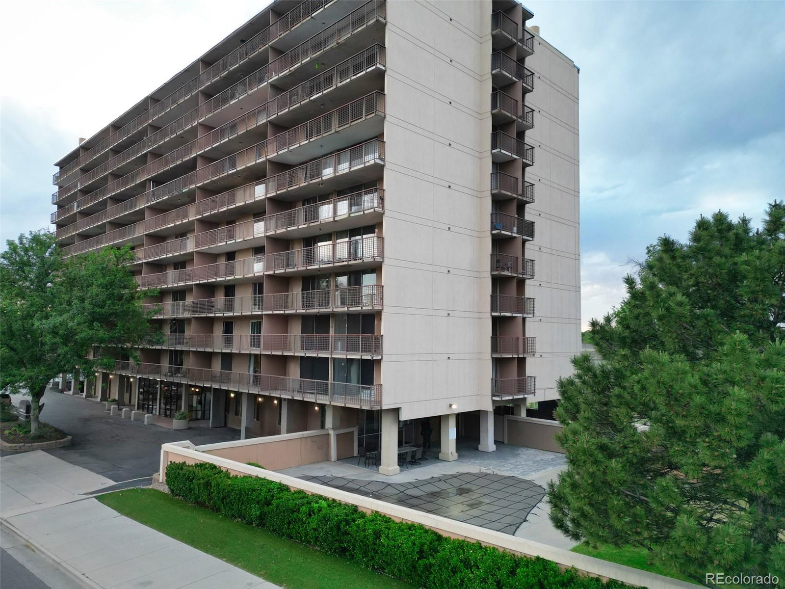 MLS Image #30 for 2225  buchtel boulevard,denver, Colorado